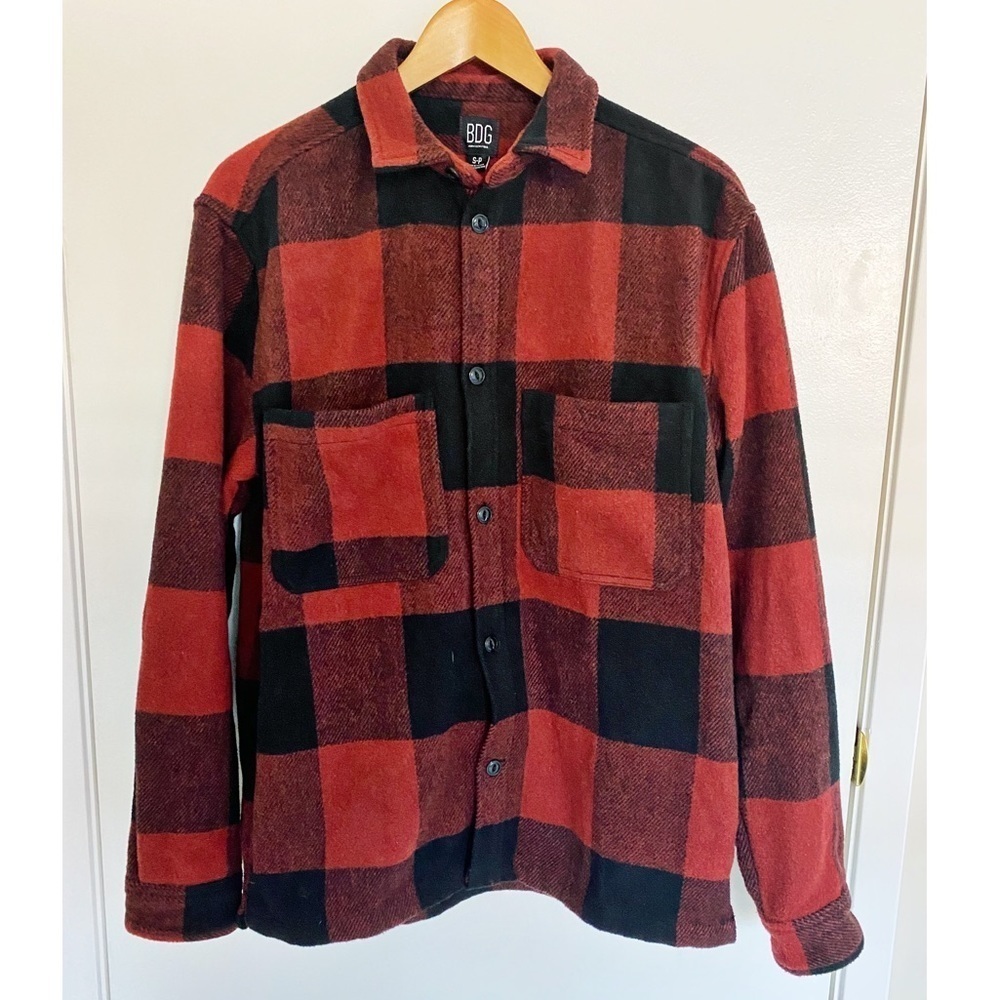 BDG Red Black Plaid Flannel Jacket Size Small